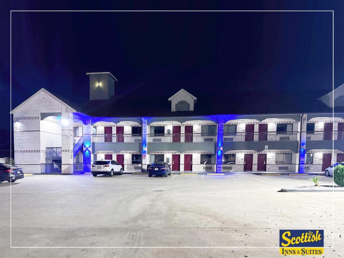 Scottish Inn & Suites Sam Houston Parkway 外观 照片