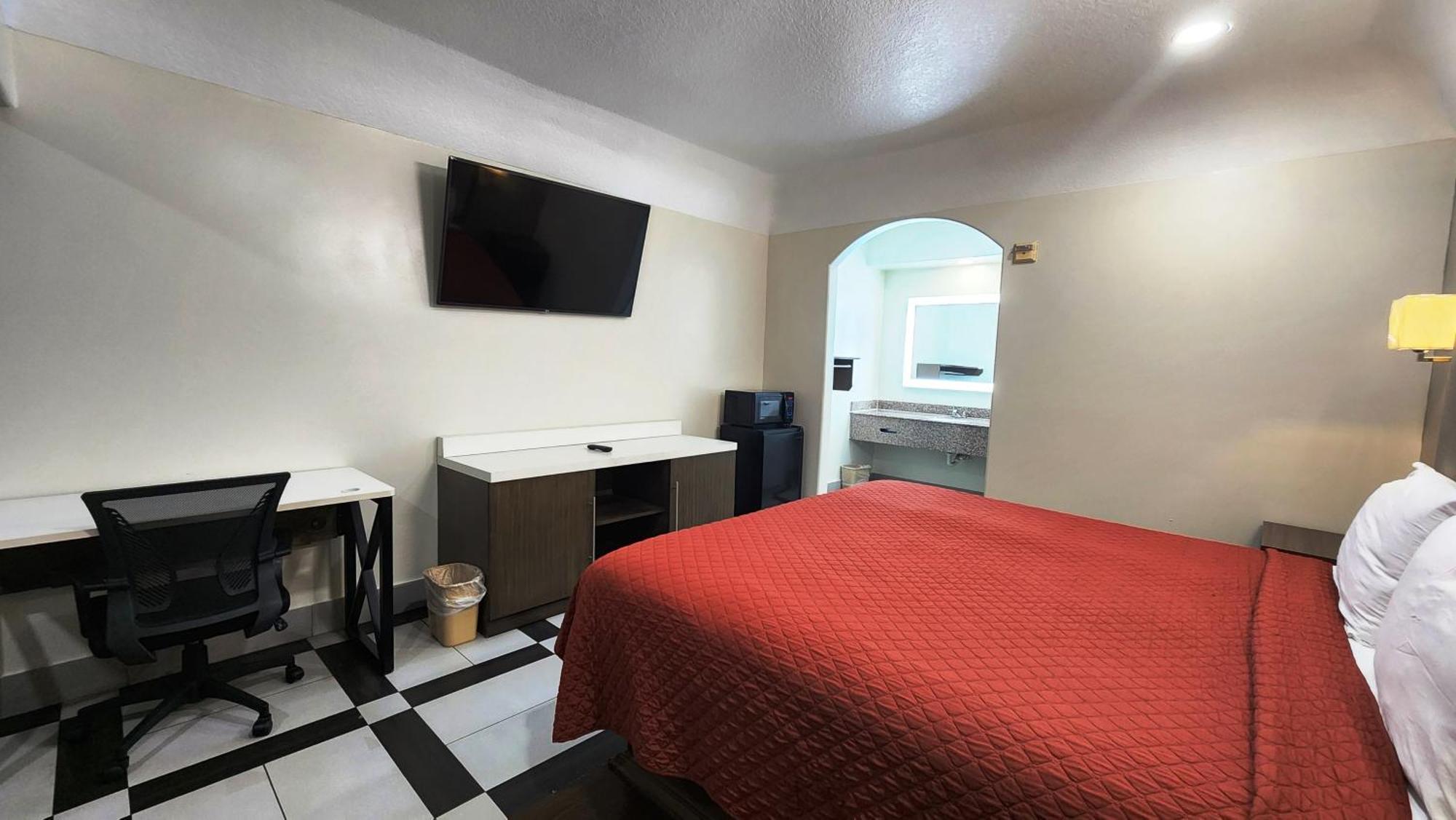 Scottish Inn & Suites Sam Houston Parkway 外观 照片